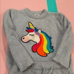 Lola + The Boys Gray Fuzzy Sweater set